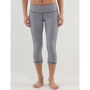 Lululemon Wunder Under Crop Leggings Gingham White Navy Blue Sz 4‎ Cottagecore